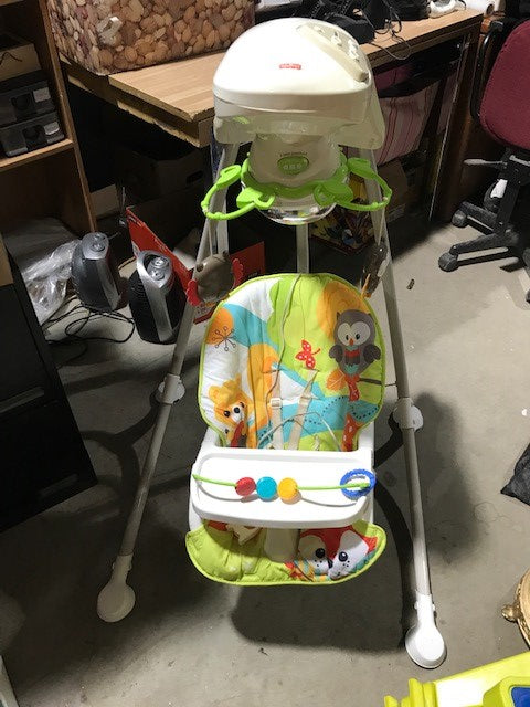 chaise berçante musicale pour bébé